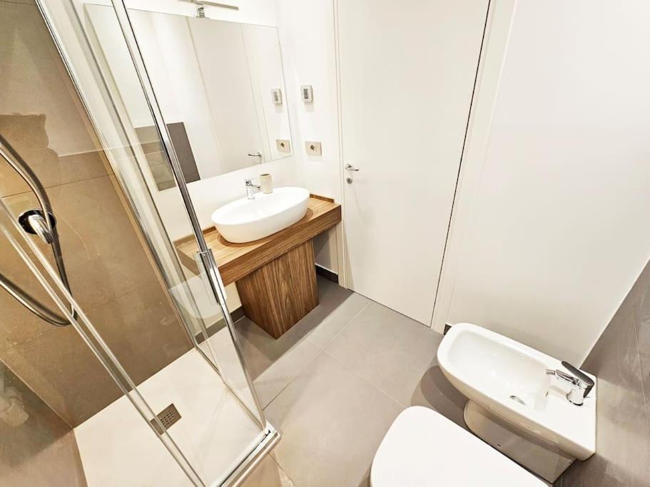Plaza Deluxe Modern Center House - View Como Lake - Top Privacy Bagian luar foto